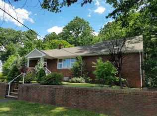 2 Shady Ln, Lodi, NJ 07644
