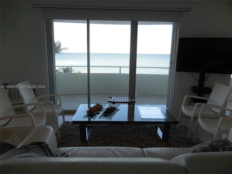 5151 Collins Ave #532 — Photo 55