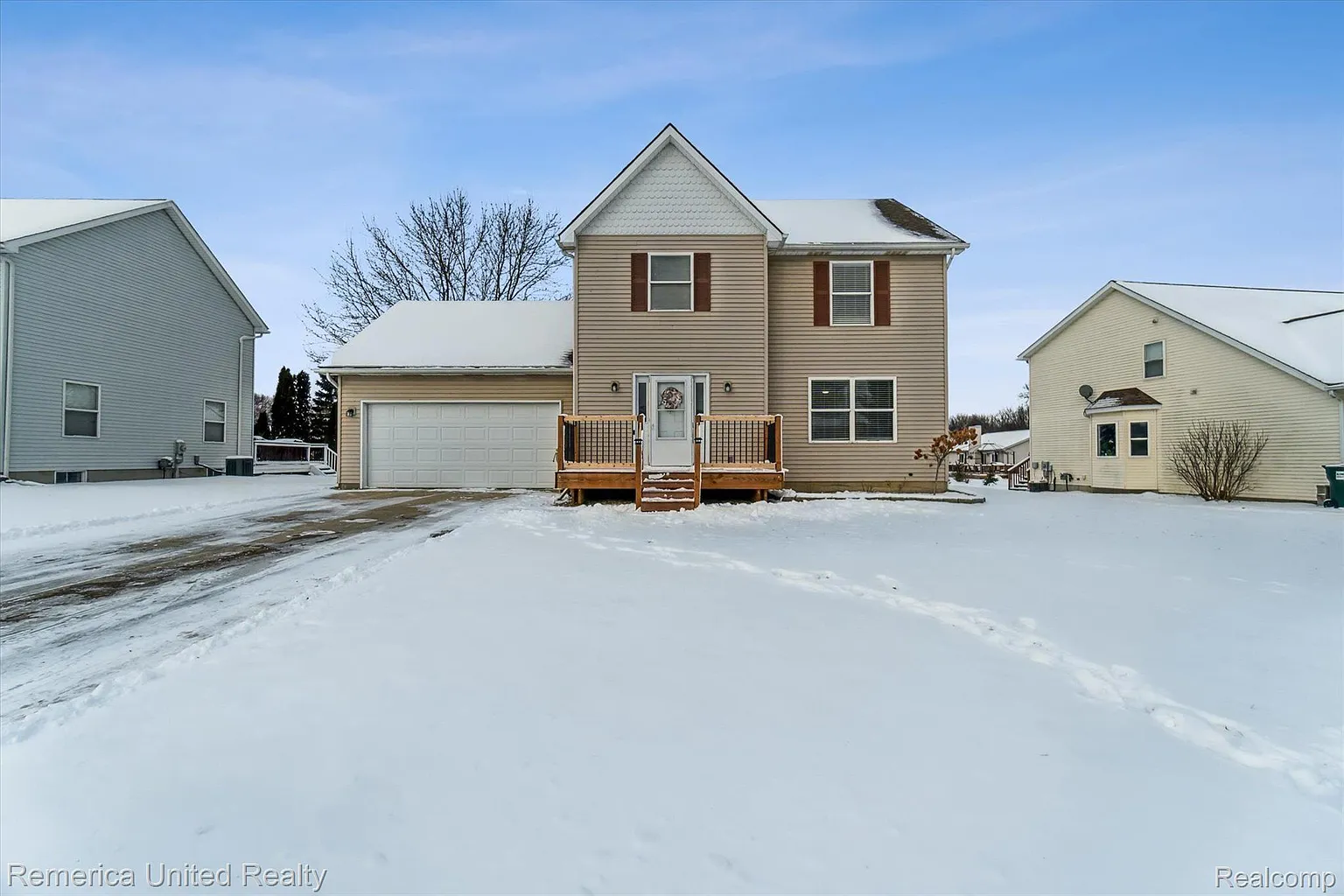 2363 Chestnut Bnd photo 1