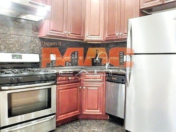 4th image of 30-49 29th St #3S
