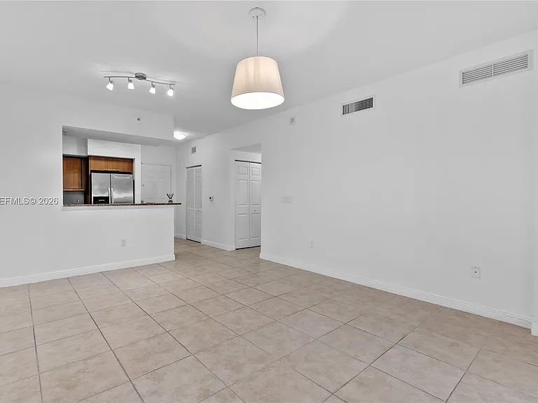 888 S Douglas Rd — Photo 10