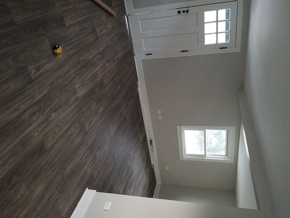 2nd image of 1214 N Webster St