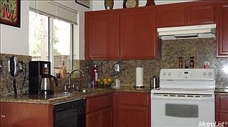 5th image of 825 Teton Ln