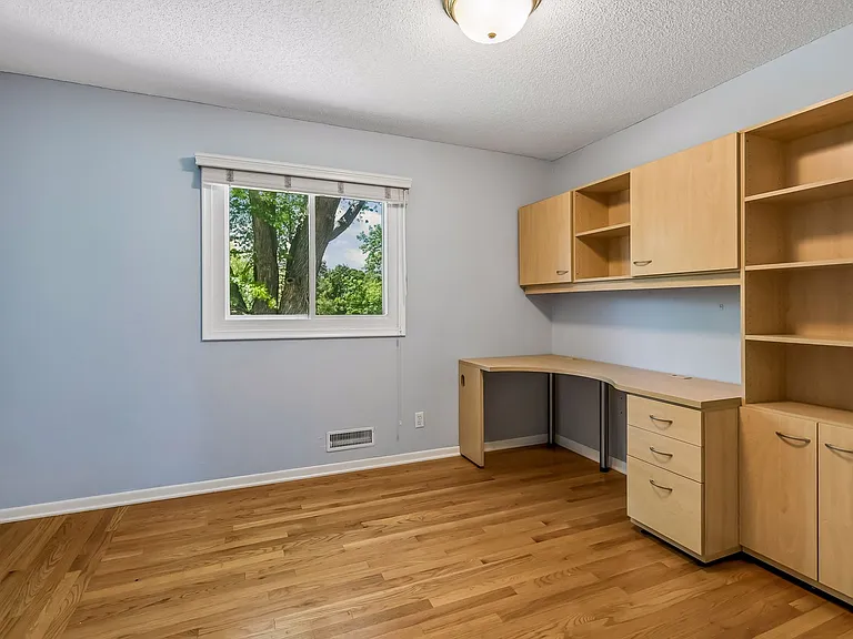 6013 Porter Ln — Photo 13