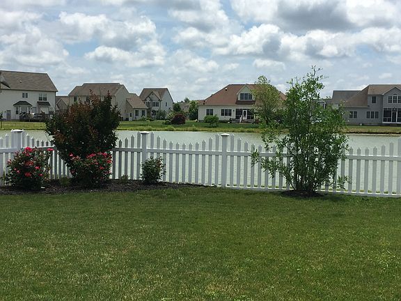 2nd image of 131 Nina Ln
