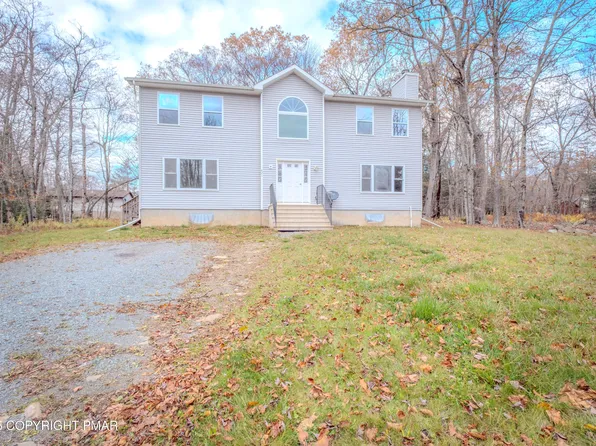 621 Washington Pl, Tobyhanna, PA 18466