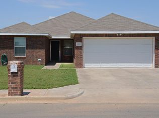 2401 Cypress Rd, Lubbock, TX 79403