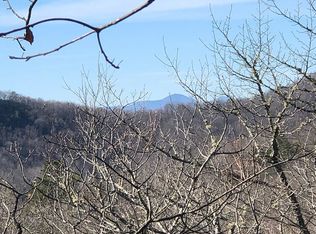 203 Carmet Hl, Fairview, NC 28730