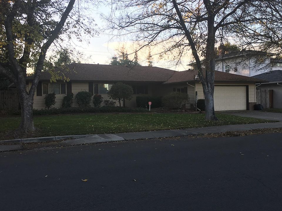 1st image of 6131 N Culpepper Pl