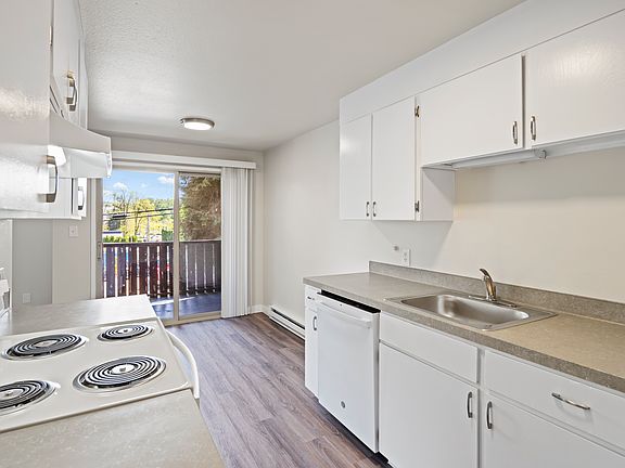 4th image of 18107 96th Ave NE #1