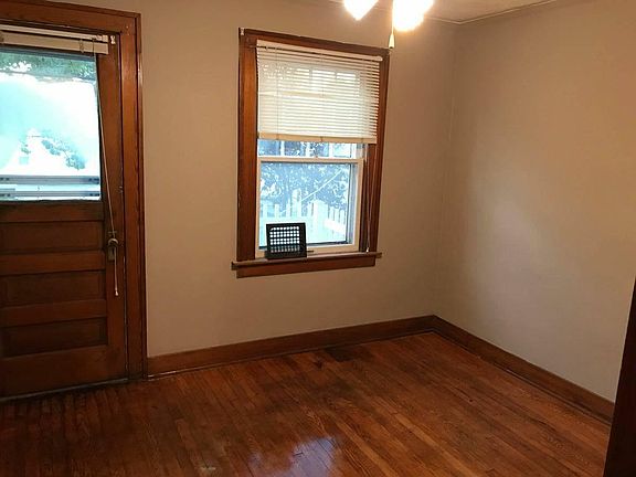 3rd image of 824 7th St NW