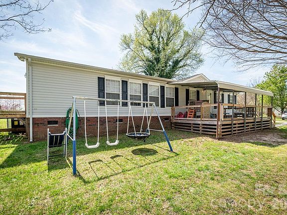 3rd image of 6532 Kidville Rd