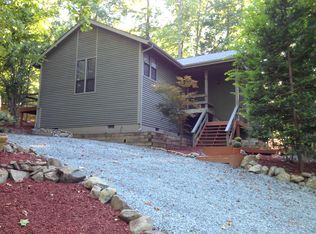 107 Rock Spring Ct, Carrboro, NC 27510