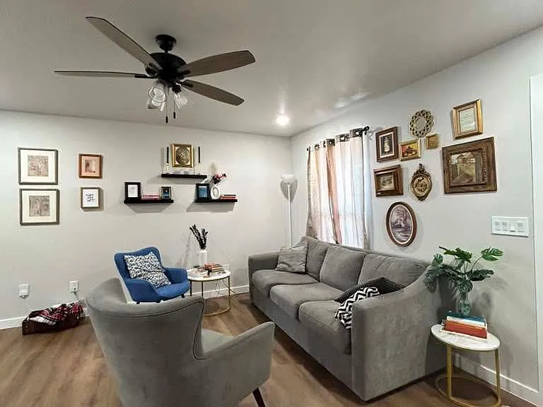10310 Creek St — Photo 2