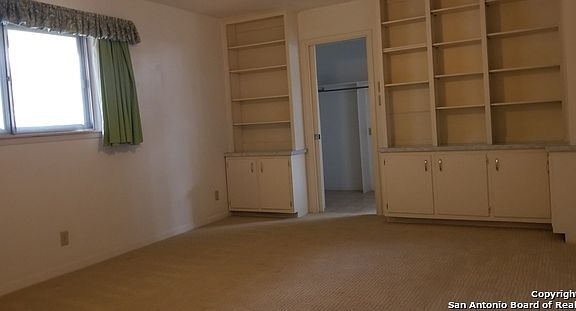 5th image of 9606 Lantana Dr