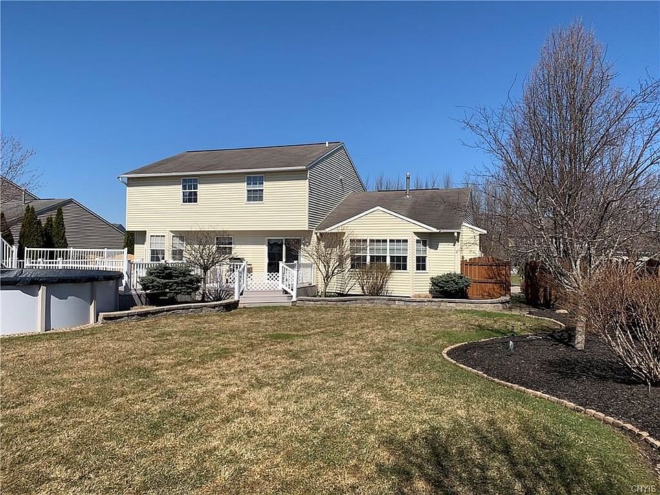 2nd image of 8135 Ashery Ln