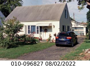 3835 Eisenhower Rd, Columbus, OH 43224