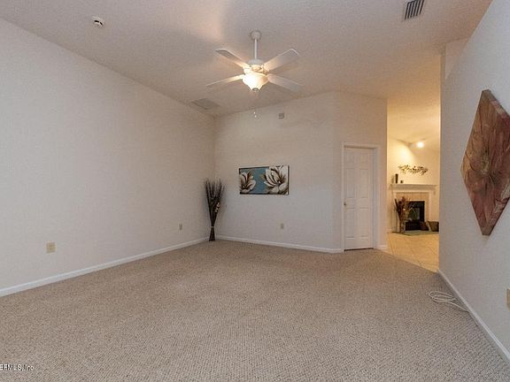 4th image of 908 Candlebark Dr