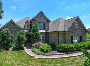 5914 Crutchfield Farm Rd, Oak Ridge, NC 27310