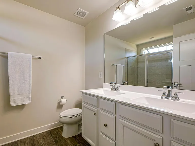 241 Misty Pike Dr — Photo 37
