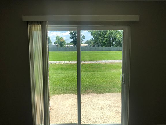 4th image of 15909 River Rd #45