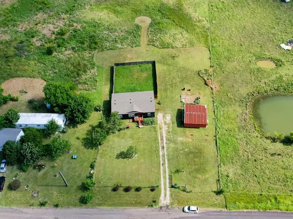3912 County Road 4119, Campbell, TX 75422