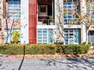 119 E City Place Dr, Santa Ana, CA 92705