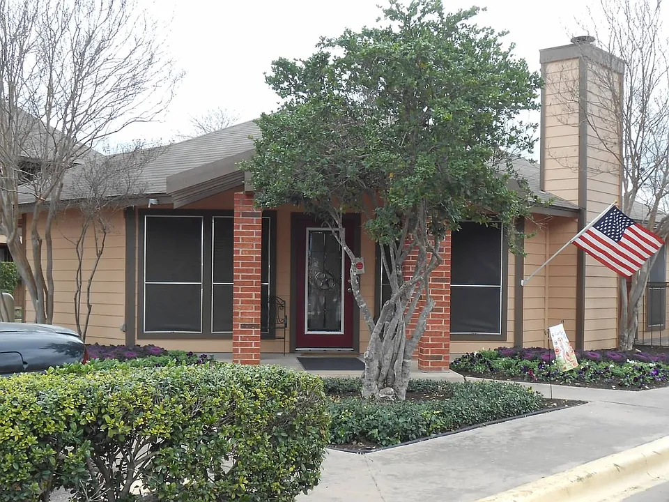 Englebrook Apartments