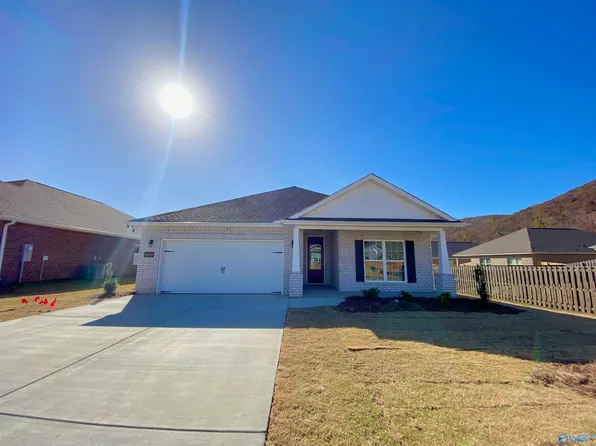 4002 Pride Mountain Dr SE, Owens Cross Roads, AL 35763