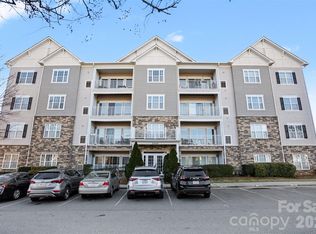 6605 Central Pacific Ave, Charlotte, NC 28210