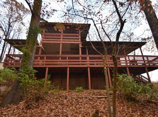 162 Little Spring Creek Rd, Linden, TN 37096
