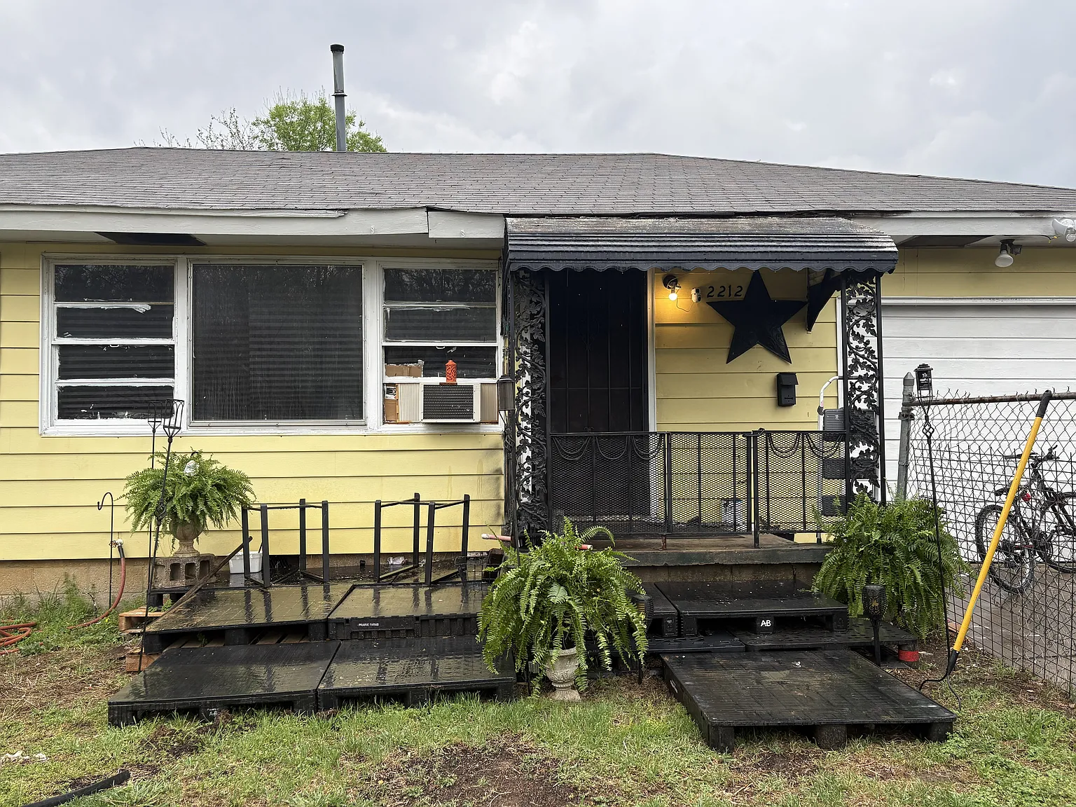 2 bed, 1000 sqft, $1,000 — Photo 2
