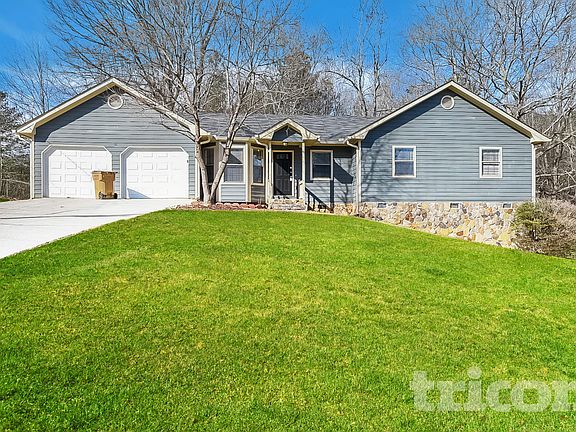 2nd image of 110 Springvalley Way