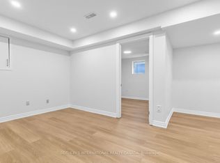 11 Valley Centre Dr #BASEMENT, Toronto, ON M1X1K9