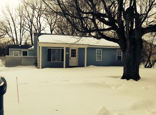 410 Rustic Cir, White Lake, MI