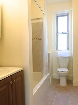 Rented by Bohemia Realty Group | media 16