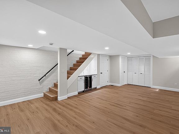 5th image of 1712 U St SE