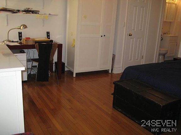 5th image of 205 W 88th St APT 5D