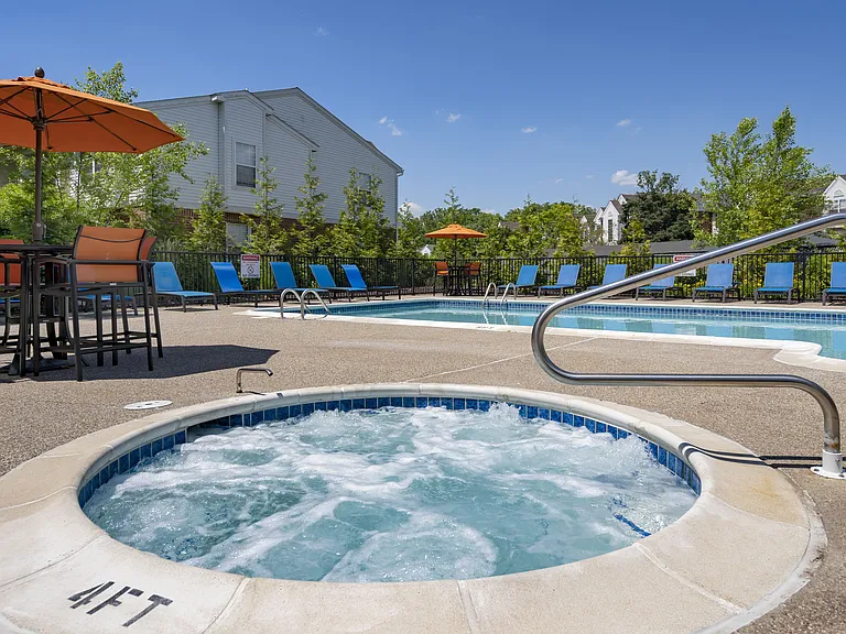 Ponds at Georgetown Apartments — Photo 8