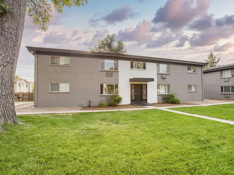 Oak North Apartments