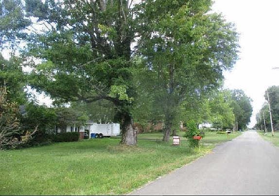 5th image of 1146 Townsend Ave