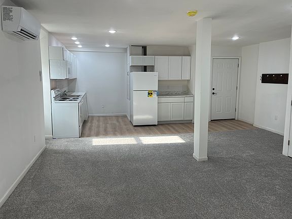 2nd image of 7 E Church St #4
