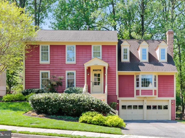10349 Steamboat Landing Ln, Burke, VA 22015