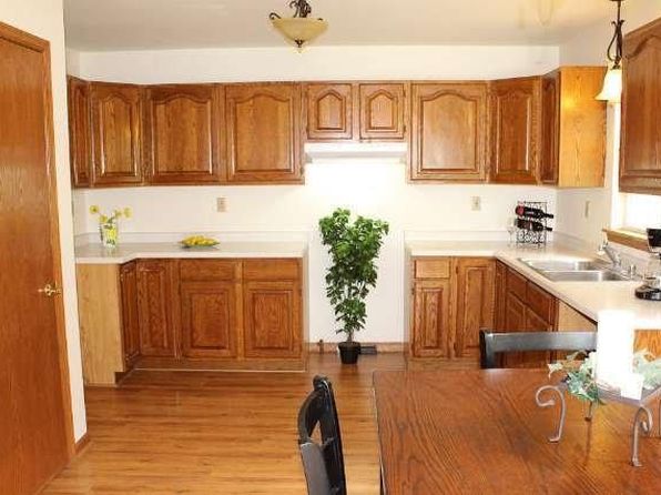 W199N11295 Rosewood Ct