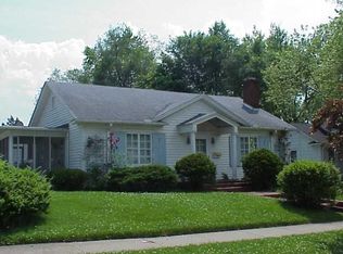 725 E Cantrell St, Decatur, IL 62521