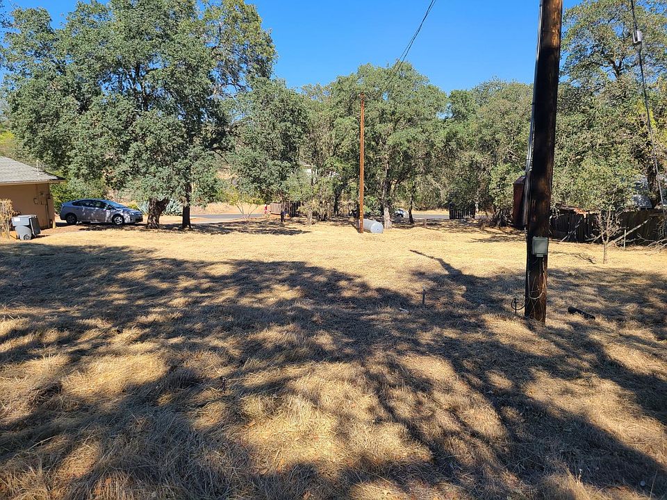 2nd image of 44 Naranja Ave