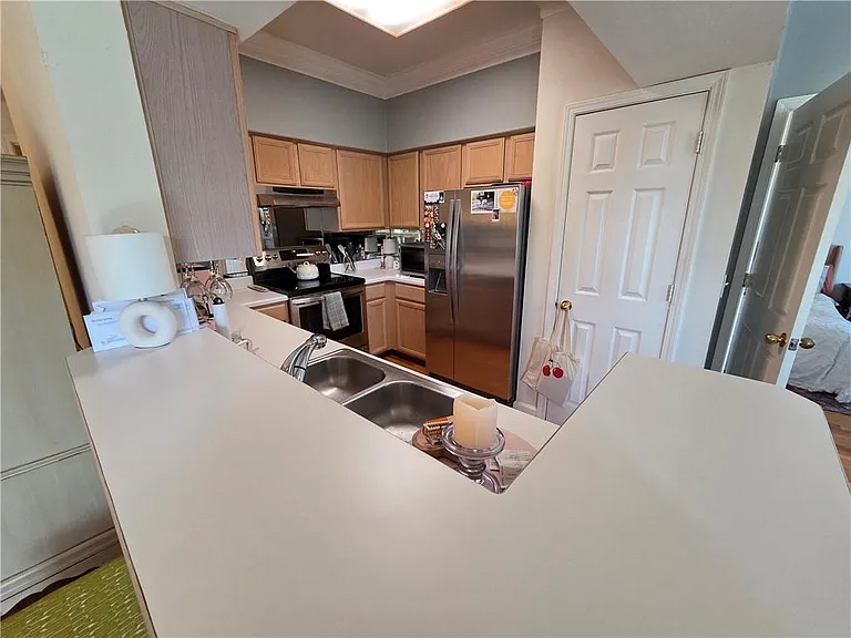 3777 Peachtree Rd NE #1035 — Photo 8
