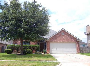 1022 N Teal Estates Cir, Fresno, TX 77545