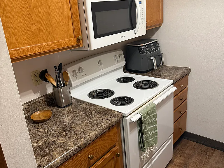 718 Oakcrest St #3 — Photo 26