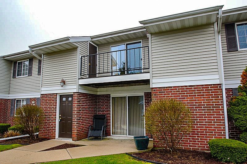 1st image of N110W16931 Ashbury Cir Unit 3
